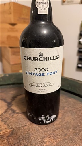 Bồ Đào Nha Porto Churchill's Vintage Port 2000