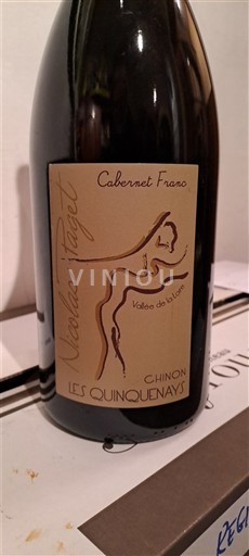 Thung lũng sông Loire Chinon Nicolas Paget Les Quinquenays 2015