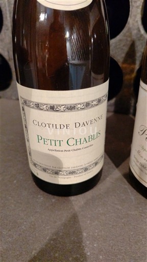 Bourgogne Petit-chablis Clotilde Davenne Không niên vụ