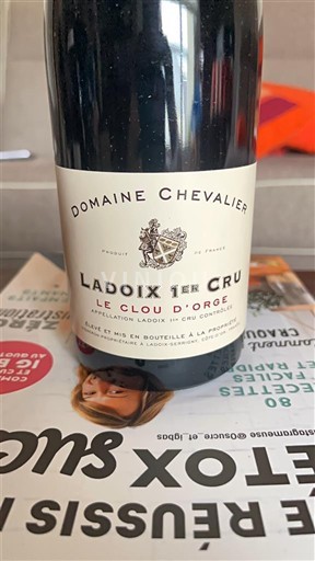 Bourgogne Ladoix Premier Cru Domaine Chevalier Le Clou d'Orge Không niên vụ