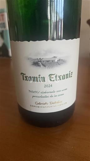 Xứ Basque Bizkaiko Txakolina / Rượu vang Txakoli de Bizkaia Txomin Etxaniz 2024