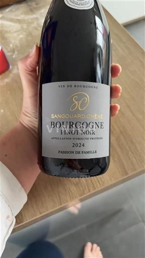 Burgundi Bourgogne Sangouard-Guyot Passion de Famille 2024