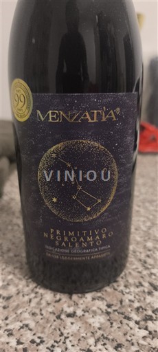 Apulia Puglian viinit Menzatia Primitivo Negroamaro Ei vuosikertaa