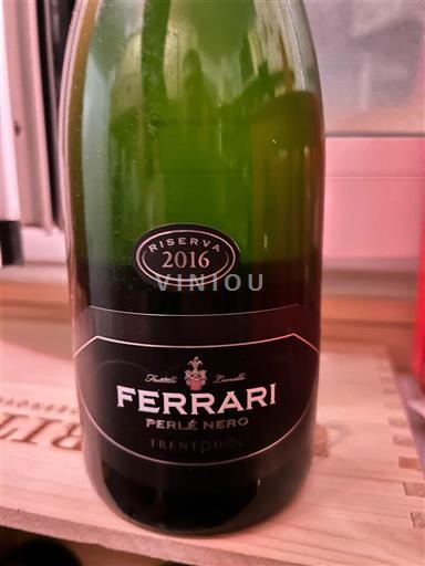 Trentino-Alto Adige Non specificato Ferrari Perlé Nero Riserva 2016