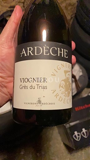 Alpe in reke Rona Ardeška. Vignerons Ardéchois Viognier Grès du Trias 2023