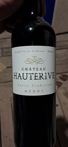 Bordeaux Médoc Château Hauterive Tradition 2023