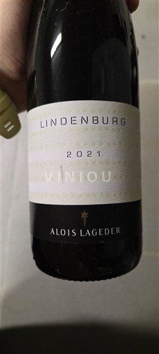 Wines of Veneto Valdadige Alois Lageder Lindenburg 2021