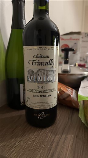 Bordeaux Bordeaux superiore Château Trincaily Tradition 2011