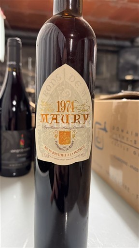 Roussillon Maury Vignerons de Maury 1974