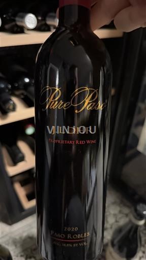 Vùng trồng nho được cấp phép California Paso Robles J. Lohr Pure Paso 2020