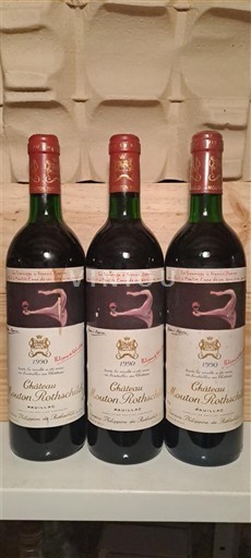 Бордо Пойяк Château Mouton Rothschild 1er Grand Cru Classé 1990