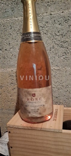 Šampanja Šampanjec Guy Lamoureux Rosé Neleten.