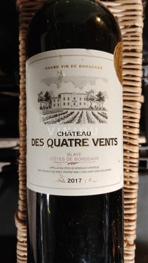 Bordeaux Blaye-Côtes-de-Bordeaux Château S Quatre Vents 2017