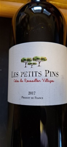Roussillon Côtes du Roussillon Villages Les Petits Pins 2017
