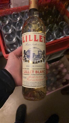 Bordeaux Lillet Lillet Blanc Không niên vụ