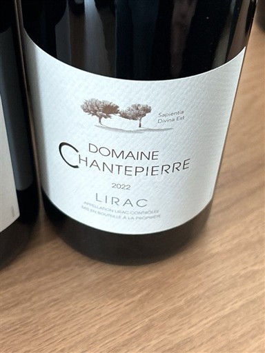 Thung lũng Rhône Lirac Domaine Chantepierre 2022