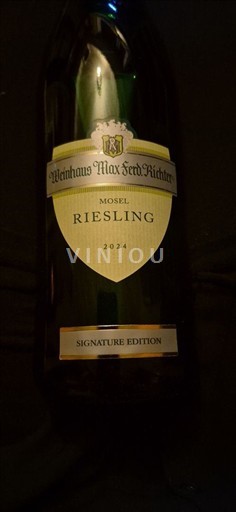 Moezel Château Weinhaus Max Ferd. Richter Signature Edition 2024