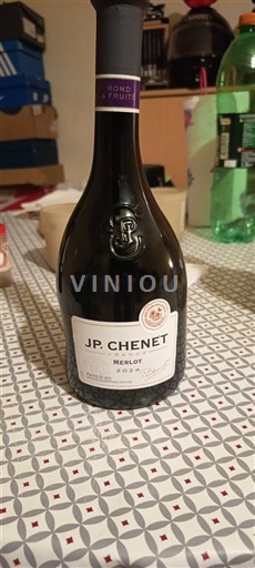 Languedoc và Roussillon Vùng đất Oc JP. Chenet Merlot Rond & Fruité Không niên vụ