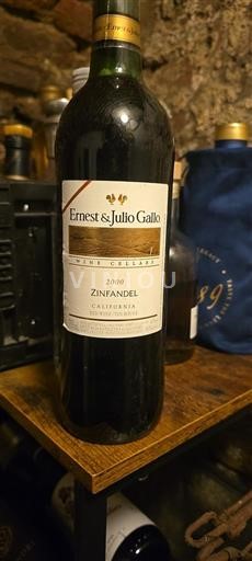 Vùng trồng nho được cấp phép California Không được chỉ định Ernest & Julio Gallo 2000