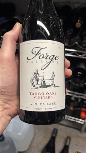 AVA Bờ Đông Không được chỉ định Forge Cellars Tango Oaks Pinot Noir 2023