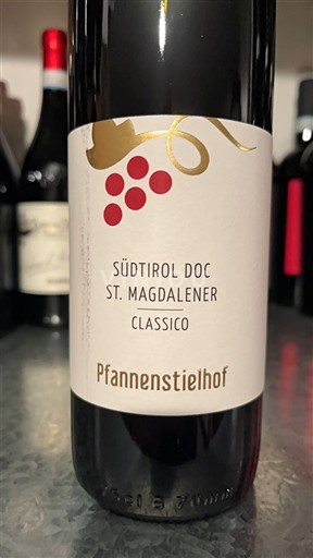 Tridentsko-Horní Adiže Nespecifikováno Pfannenstielhof Vernatsch 2023