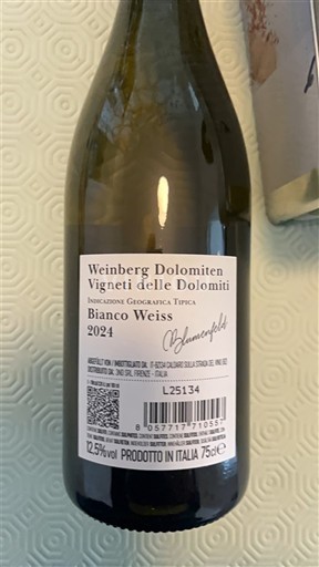 Trentino-Sydtyrol Vigneti delle Dolomiti Blumenfeld Bianco Weiss 2024