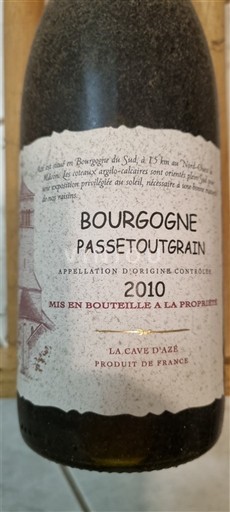Bourgogne Bourgogne-passetoutgrain La Cave Azé 2010
