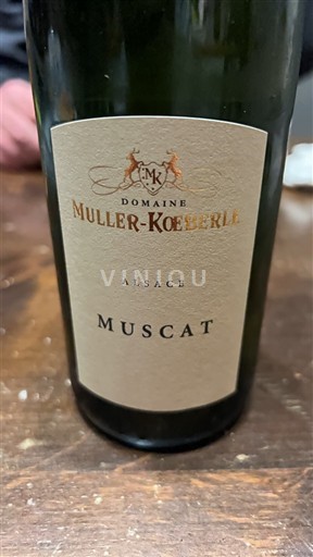 Alsace Không được chỉ định Domaine Muller-Koeberlé 2016