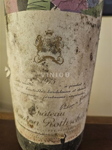 Bordeaux Pauillac Grand Cru Château Mouton Rothschild 1975