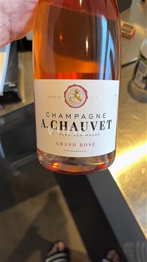 Champaña Champán A. Chauvet Grand Rosé Sin añada