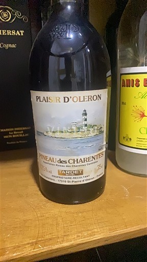 Poitou-Charentes Pineau-des-Charentes Tardet Plaisir d'Oléron 2004