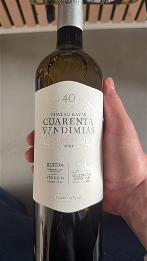 Castille và León Rueda Cuatro Rayas Cuarenta Vendimias 2024