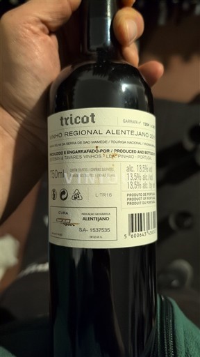 Alentejo Alentejano Sandra Tavares e Susana Esteban Tricot 2016