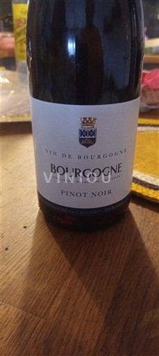Burgundi Bourgogne Pinot Noir Ei vuosikertaa