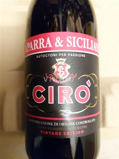 Calabria Cirò Caparra & Siciliani Vintage Edition Không niên vụ