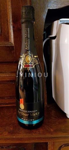 Alsace Crémant d'Alsace Arthur Metz Riesling Không niên vụ