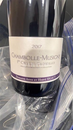 Burgundy Chambolle-Musigny Premier Cru Domaine Anne et Hervé Sigault 1er Cru Les Groseilles 2017