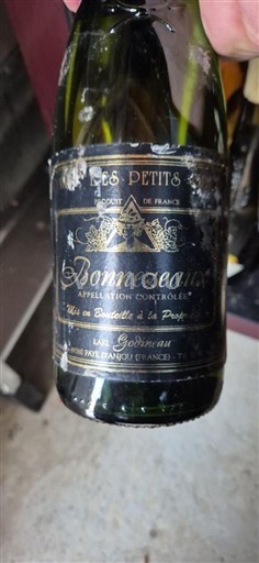 Loire Valley Bonnezeaux EARL Godineau Les Petits Non-Vintage