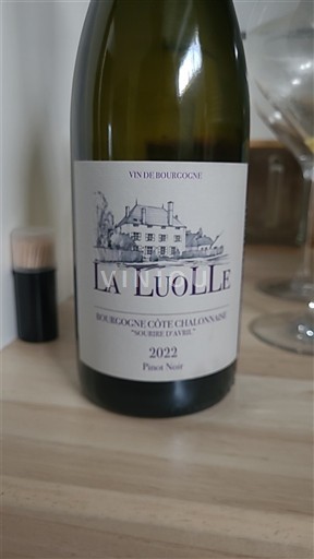 Borgonha Borgonha-Costa-Chalonnais La Luolle Sourire d'avril 2022