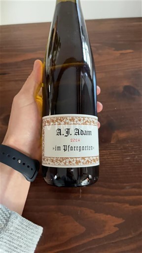 Moezel A.J. Adam im Pfarrgarten 2024