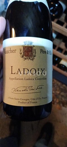 Bourgogne Ladoix Vaucher Père & Fils Ikke årgangsbestemt