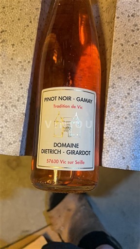 Lorraine Unspecified Domaine Dietrich-Girardot Tradition de Vic 2014