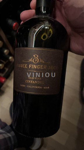 Каліфорнійські AVA Лоді Three Finger Jack Old Vine Zinfandel 2018