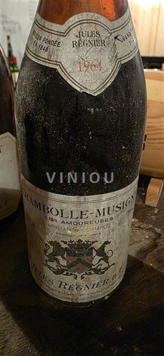 Burgundy Chambolle-Musigny Premier Cru Jules Régnier Les Amoureuses 1964