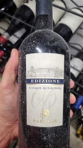 Абруццо Farnese Edizione Cinque Autoctoni 2004