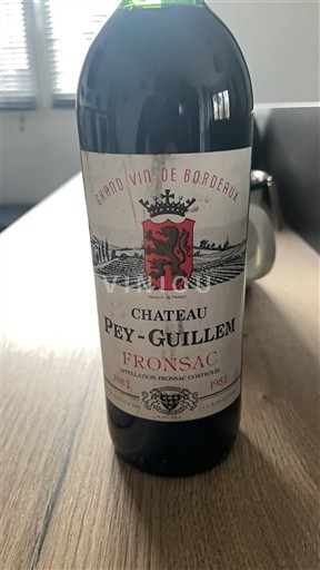 Bordeaux Fronsac Château Pey-Guillem 1982