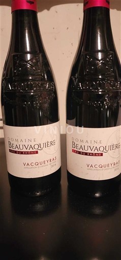 Rona dolina Vacqueyras Domaine Beauvaquière Neleten.