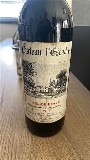 Burdeos Côtes de Blaye Château L'Escadre 1981