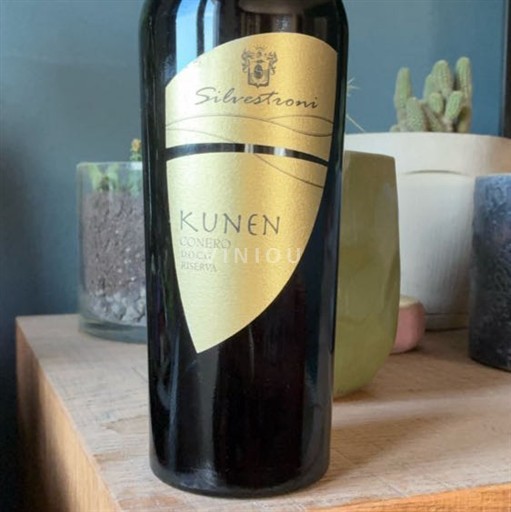 Marche Conero Silvestroni Kunen Ei vuosikertaa