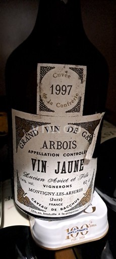 Jura Arbois Lucien Aviet et Fils de la Confrérie 1997